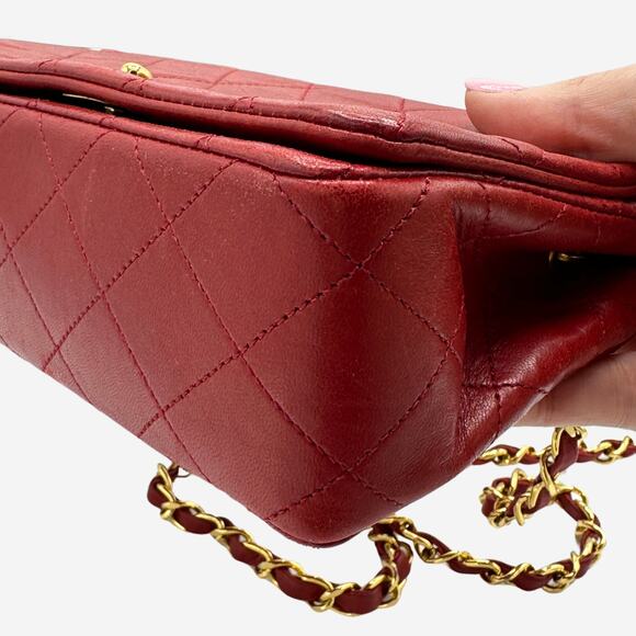 Vintage Red Chanel Lambskin Leather Small Single Flap with 24k gold-plated HW - Picture 9 of 15